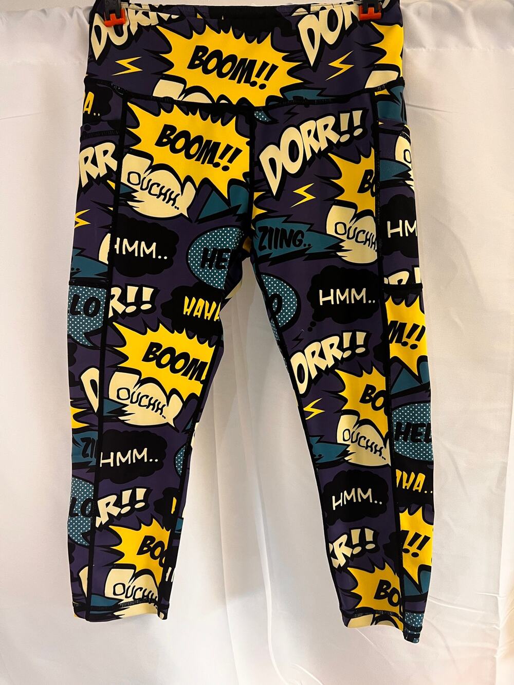 CVG Constantly Varied Gear Knockout Comic Book Leggings Women’s M